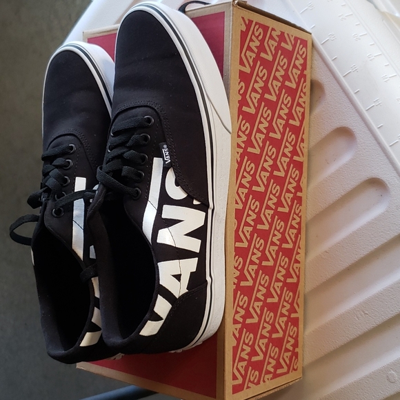 Vans Other - Men's 9.5 Vans shoes